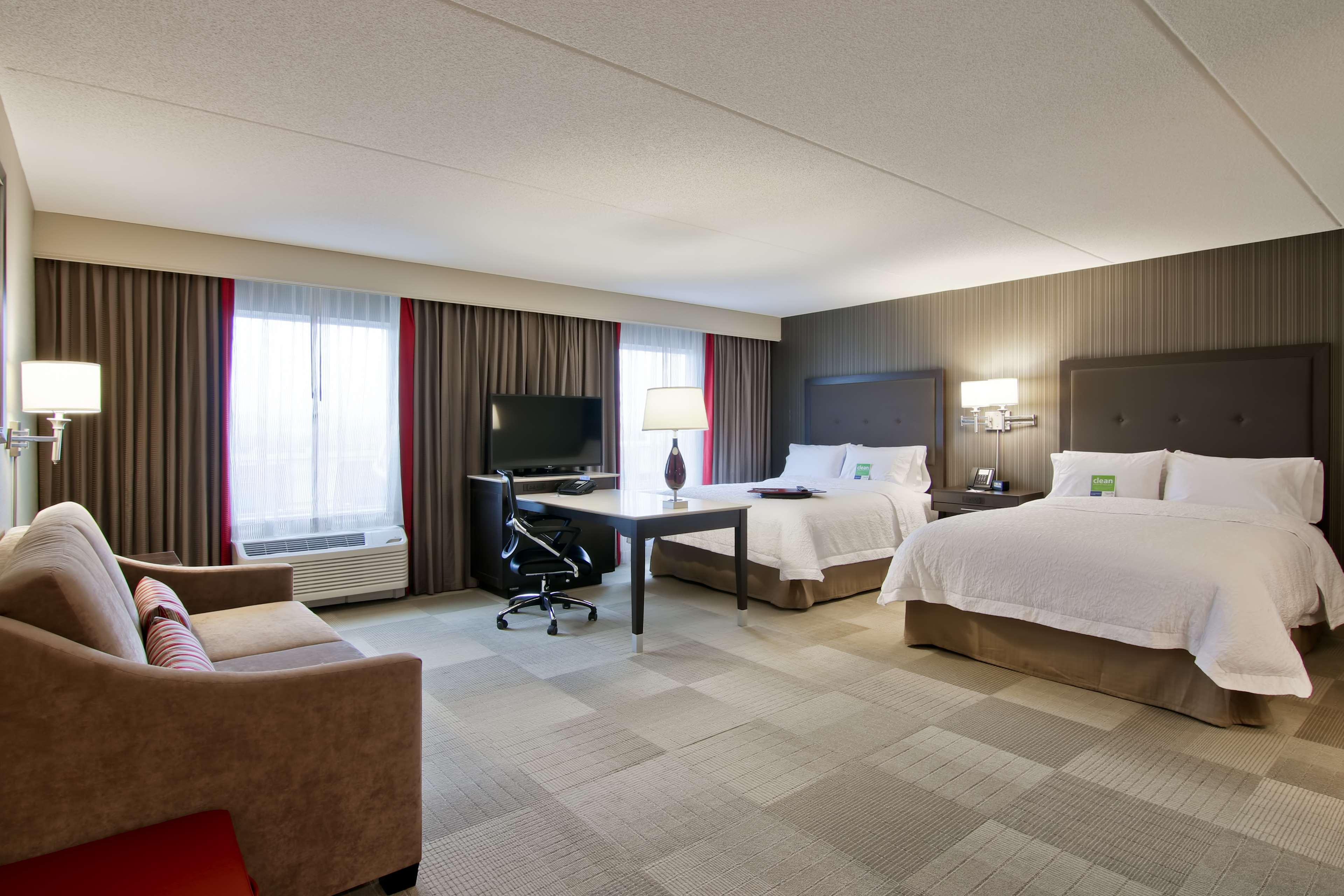 Hampton Inn & Suites By Hilton Toronto Маркем Экстерьер фото