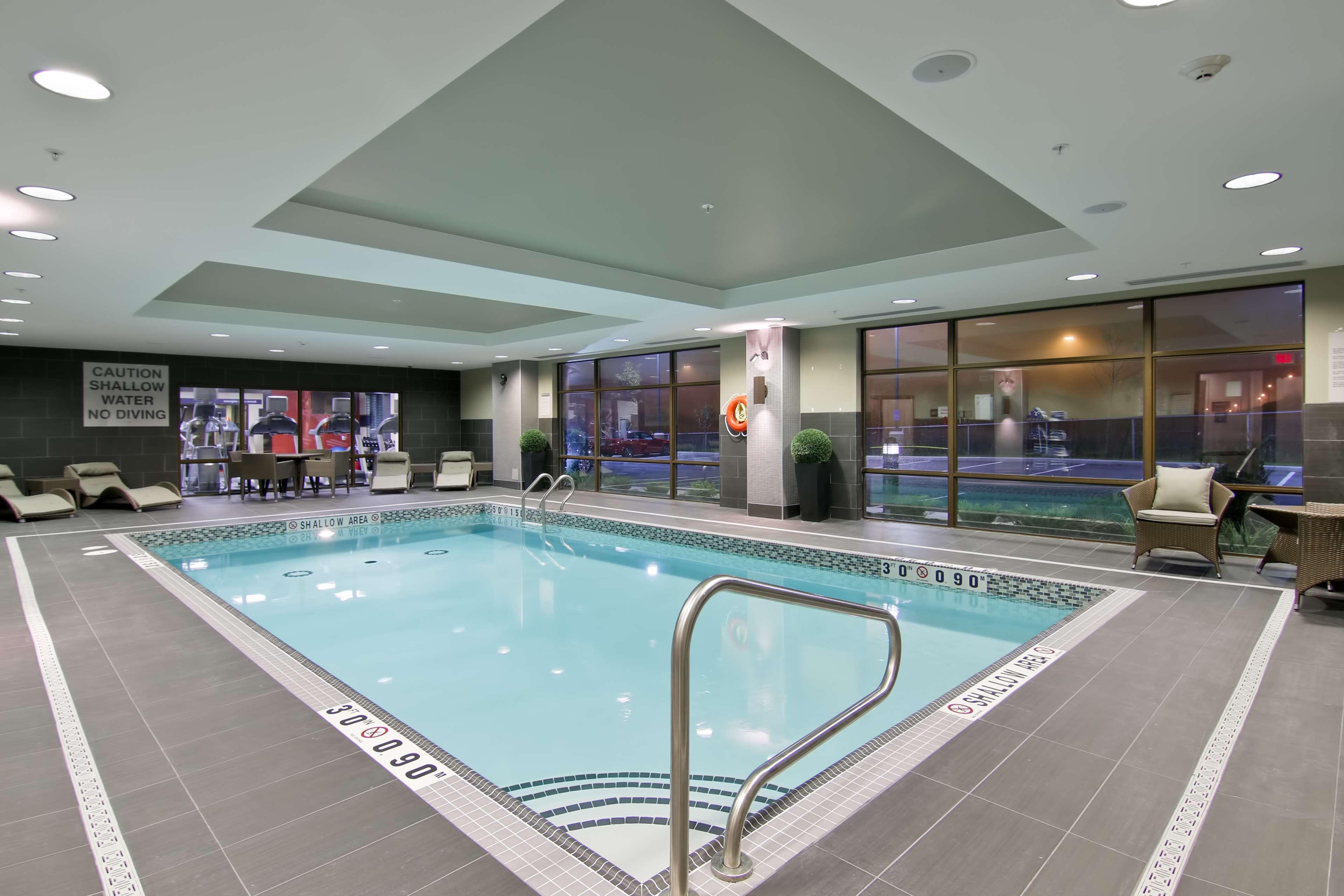 Hampton Inn & Suites By Hilton Toronto Маркем Экстерьер фото