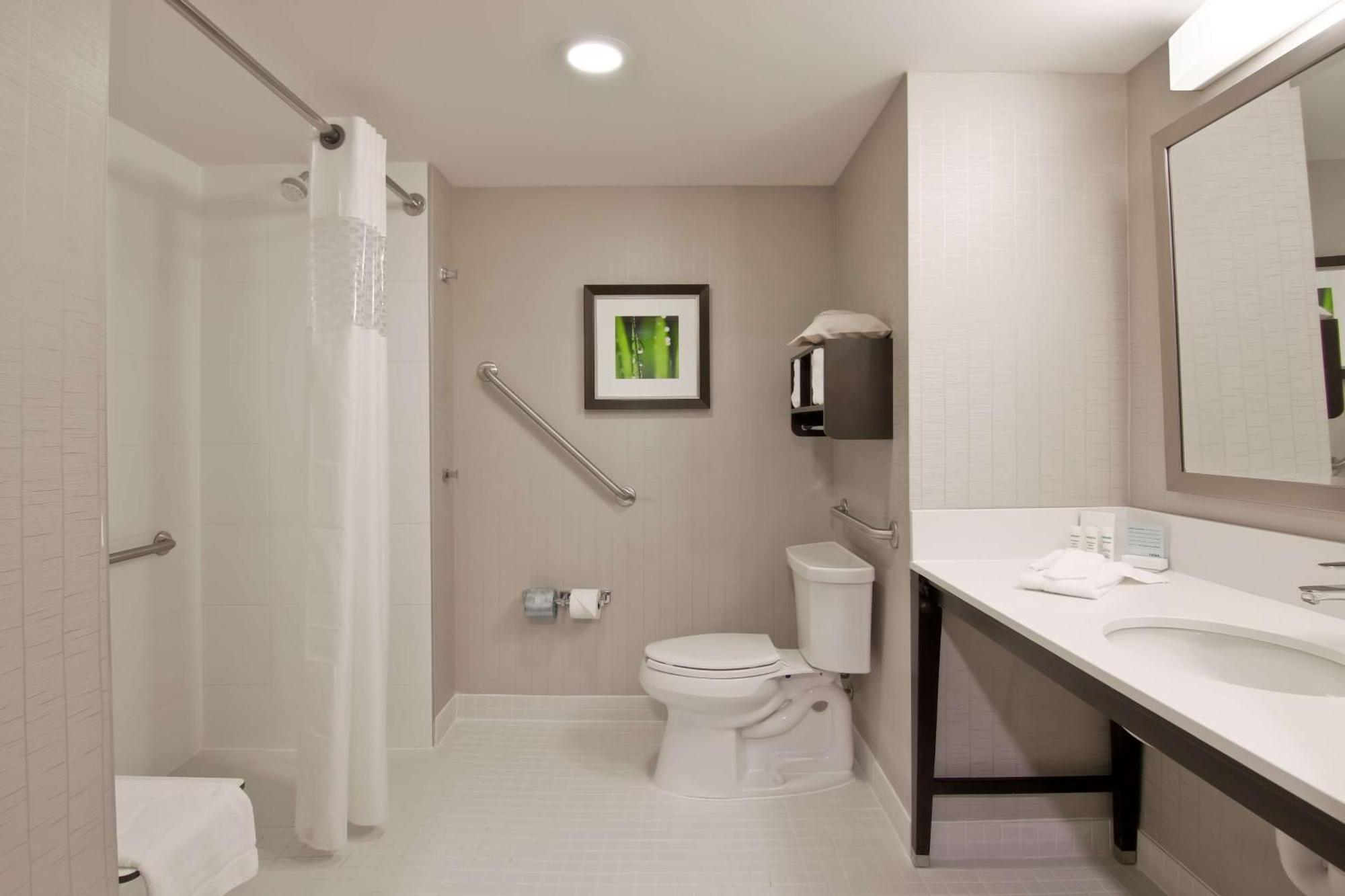 Hampton Inn & Suites By Hilton Toronto Маркем Экстерьер фото
