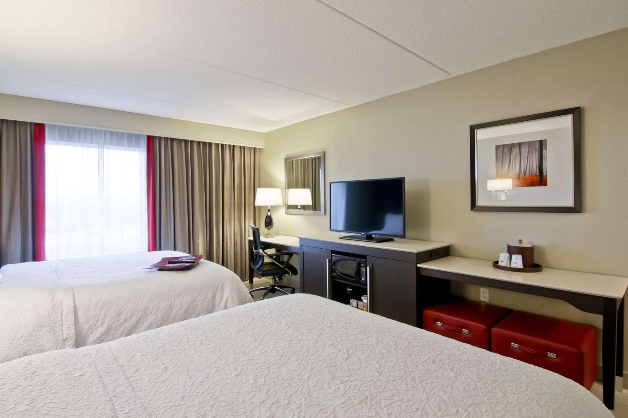 Hampton Inn & Suites By Hilton Toronto Маркем Экстерьер фото